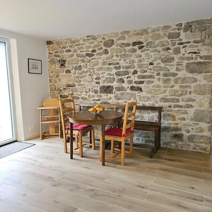 Maison Lumineuse Entre Mer Et Campagne 6 Personnes Plouguerneau 0*,  France
